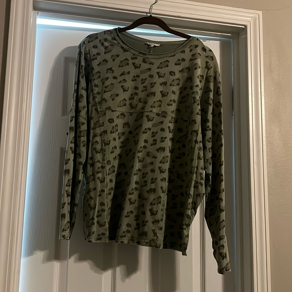 Animal print top